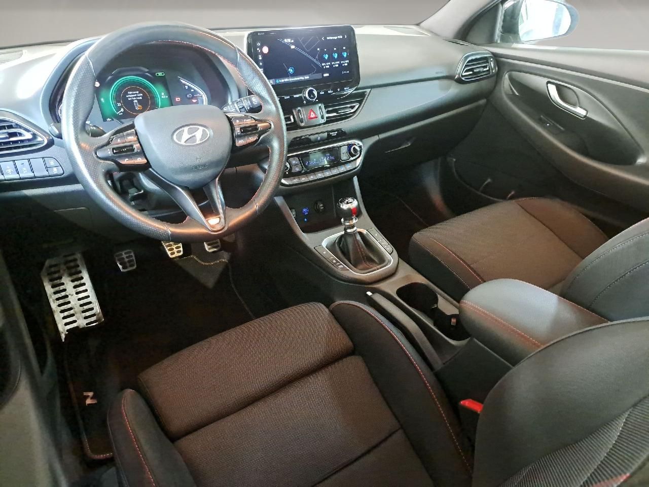Fahrzeugabbildung Hyundai i30 1.5 T-GDi N Line Mild-Hybrid*Allwetterreifen