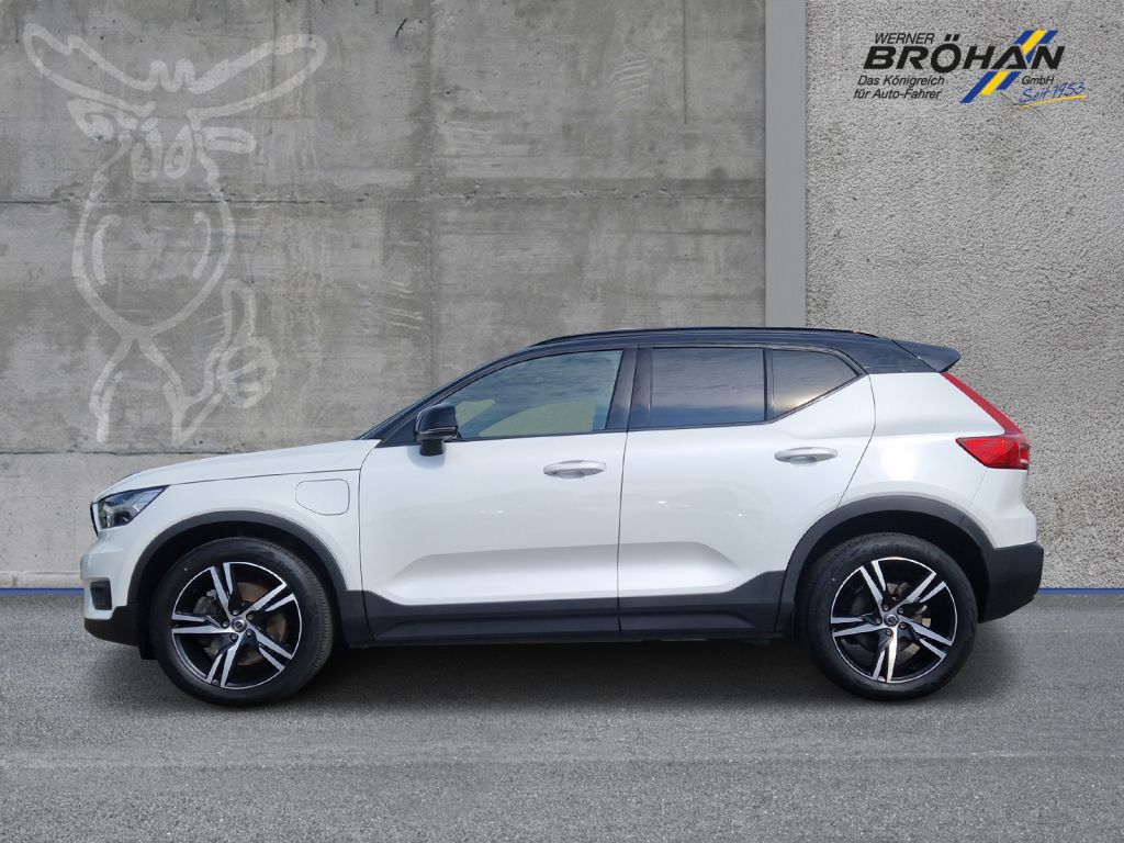 Fahrzeugabbildung Volvo XC40 T5 Recharge DKG RDesign