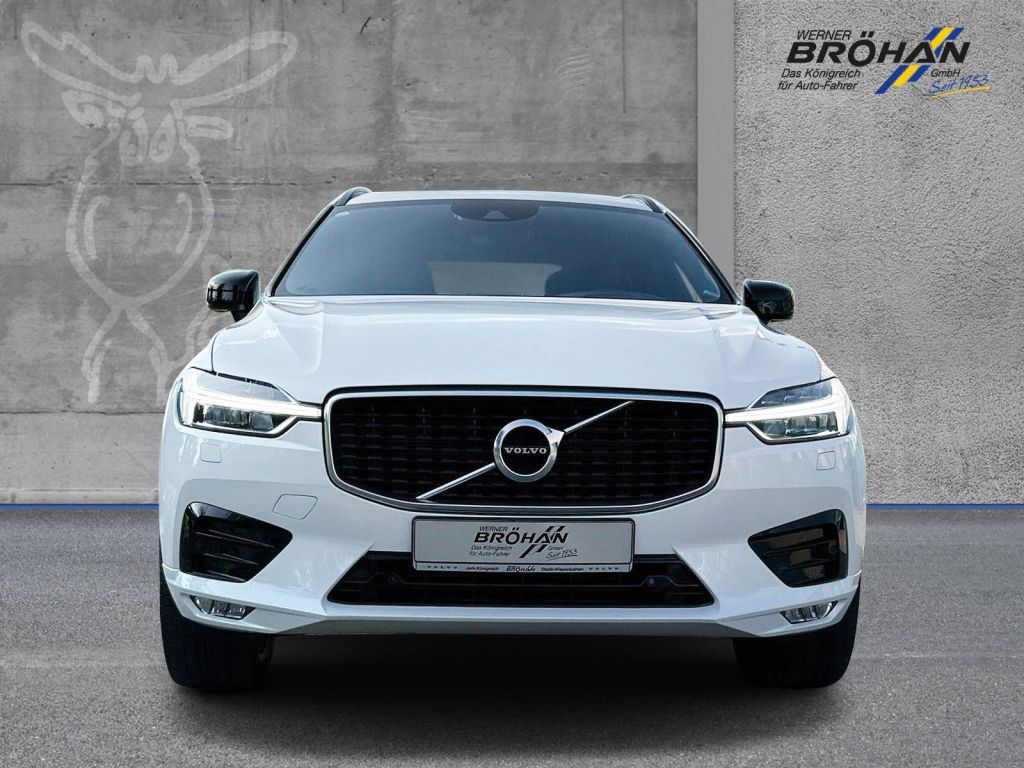 Fahrzeugabbildung Volvo XC60  D4  FWD  8-AT  R-DESIGN