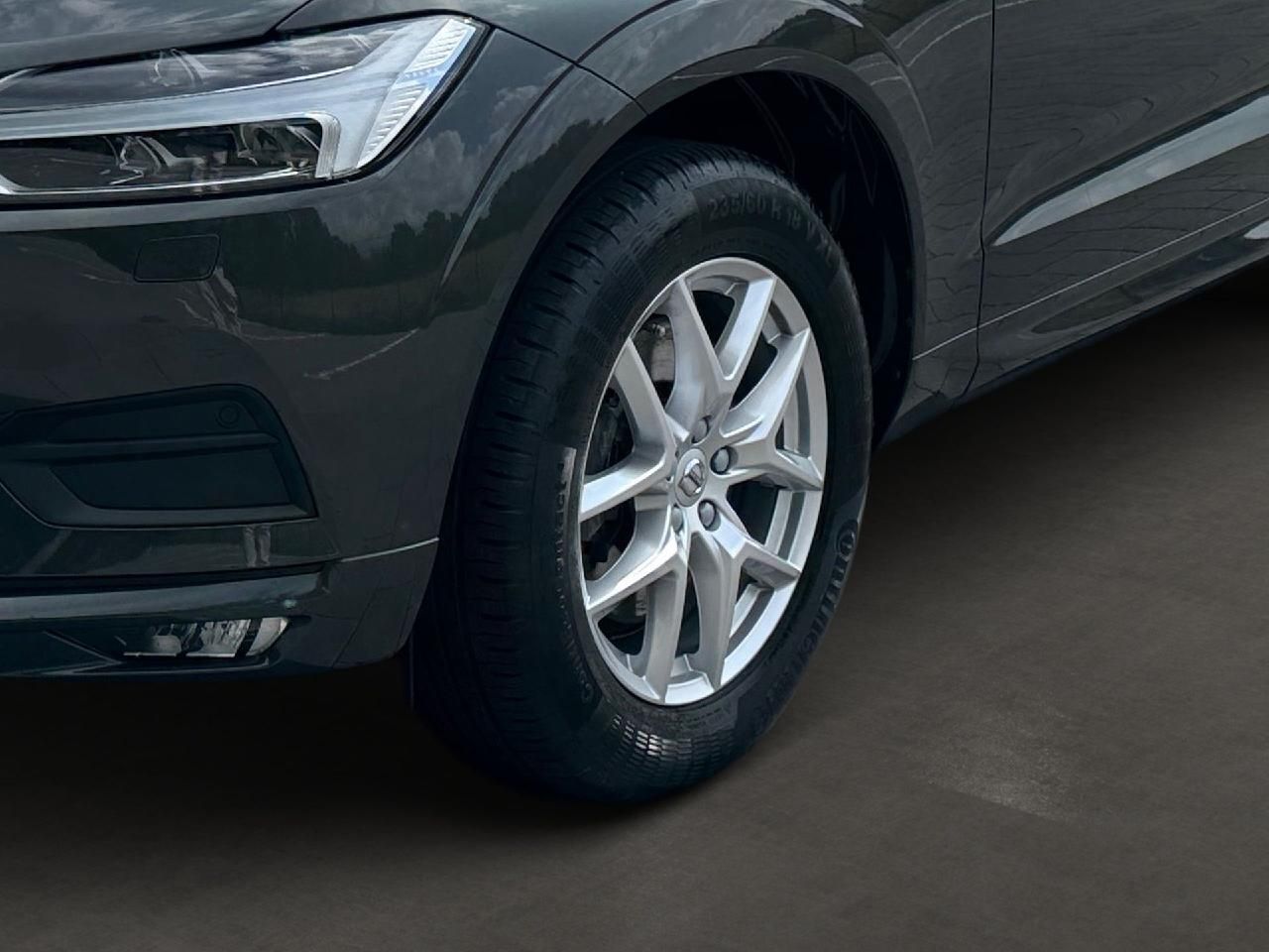 Fahrzeugabbildung Volvo XC60 D4 Geartronic Momentum 2WD *AHK*