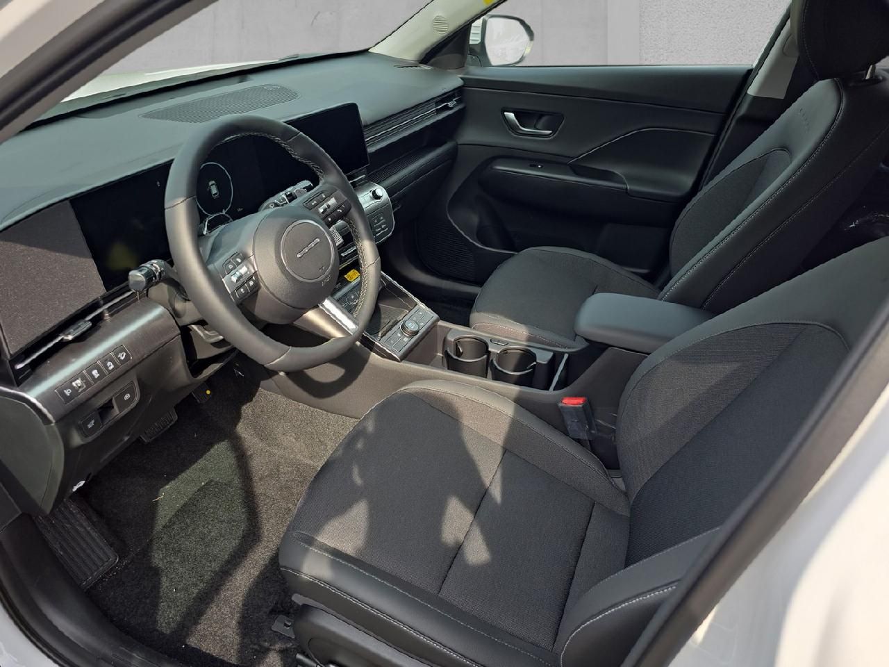 Fahrzeugabbildung Hyundai KONA 1.6 T-GDi DCT 2WD Prime