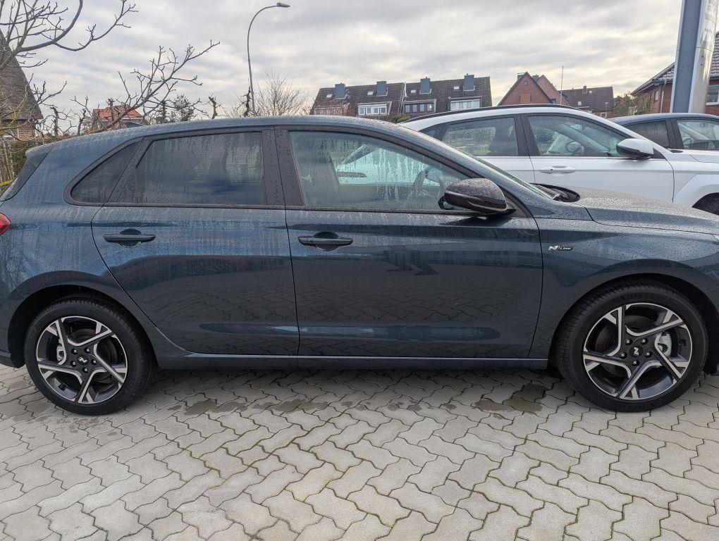 Fahrzeugabbildung Hyundai i30 1.0 T-GDI 48V-Hybrid DCT N-Line