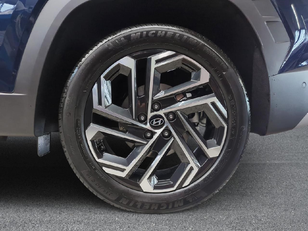 Fahrzeugabbildung Hyundai Tucson Prime Plug-In Hybrid 2WD