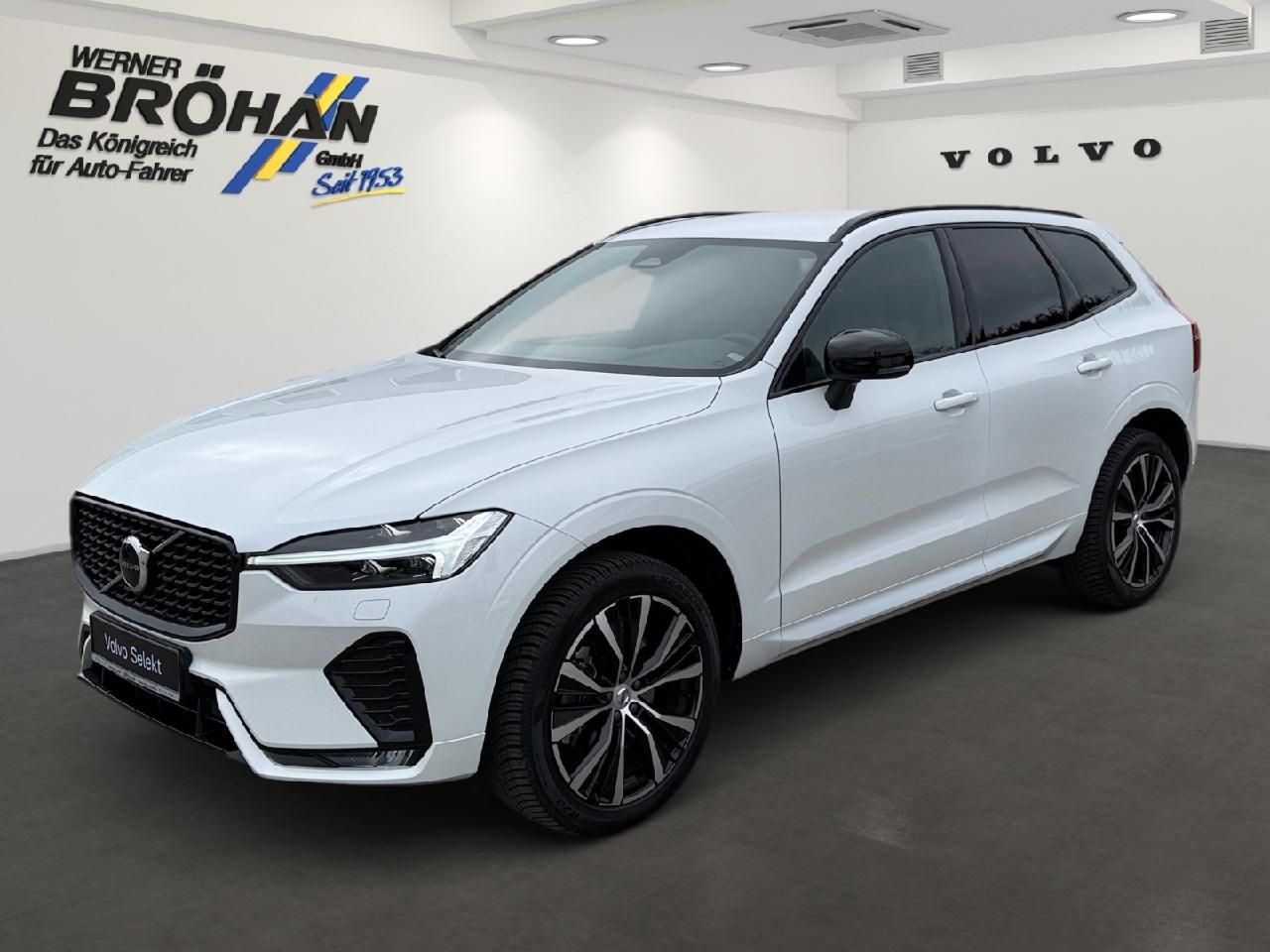 Volvo XC60 Plus Dark 2WD