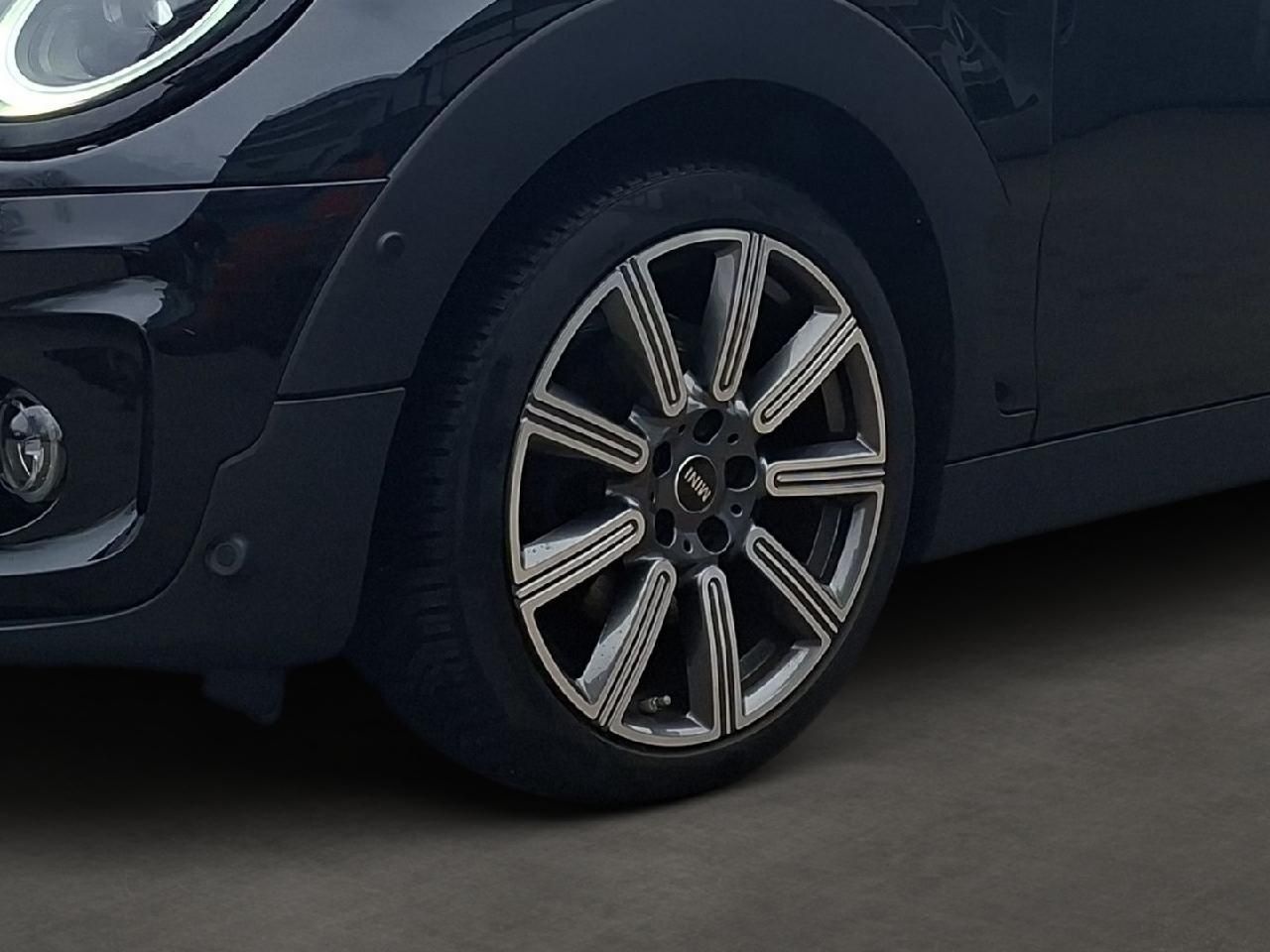 Fahrzeugabbildung MINI Clubman Cooper S MINI Yours Trim