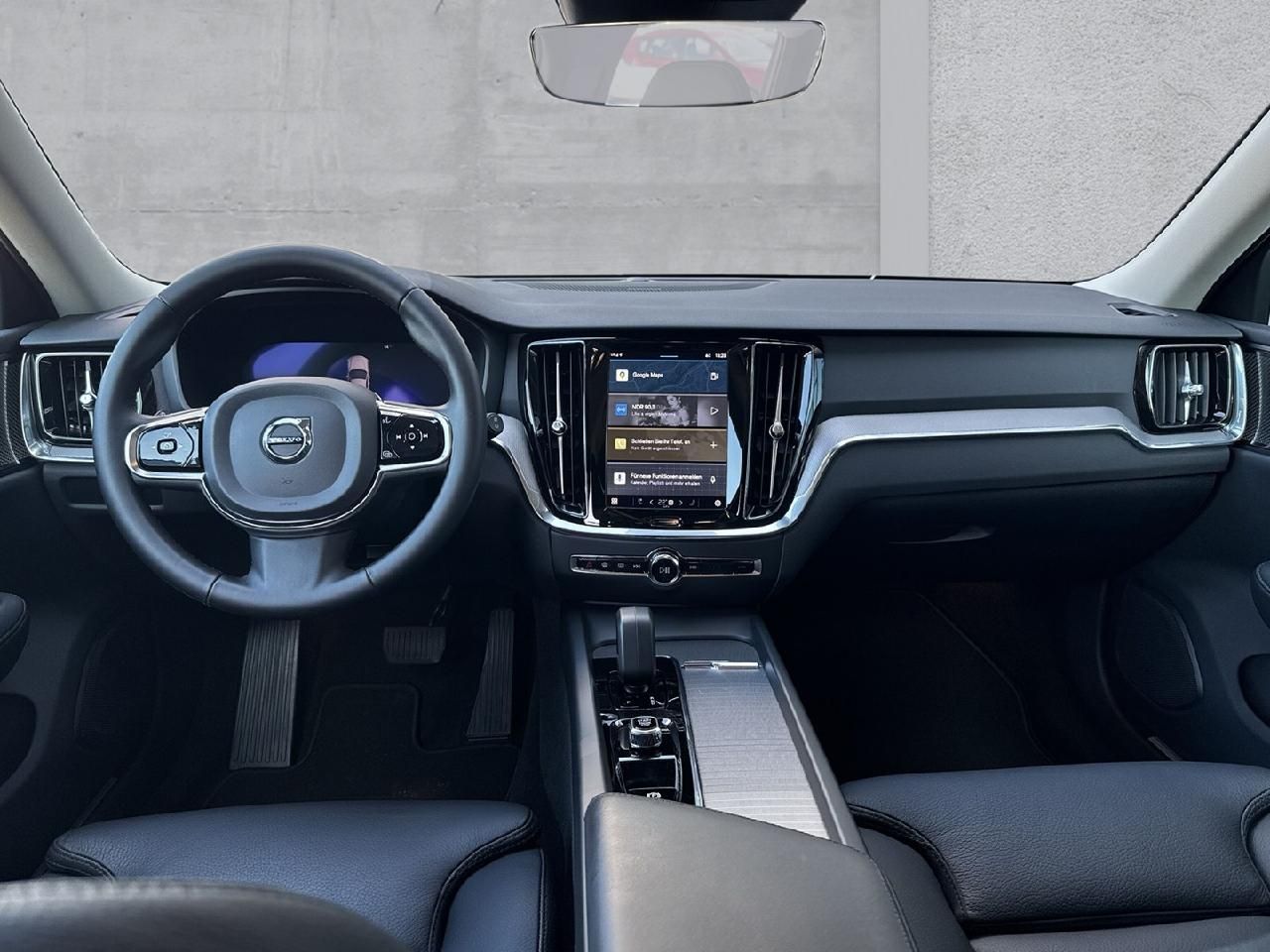 Fahrzeugabbildung Volvo V60 Cross Country B4 AWD Diesel Plus