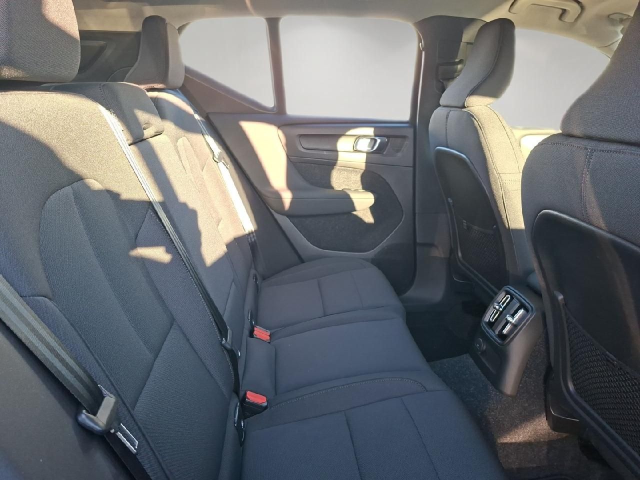 Fahrzeugabbildung Volvo XC40 T4 Plug-In Hybrid Inscription Expression