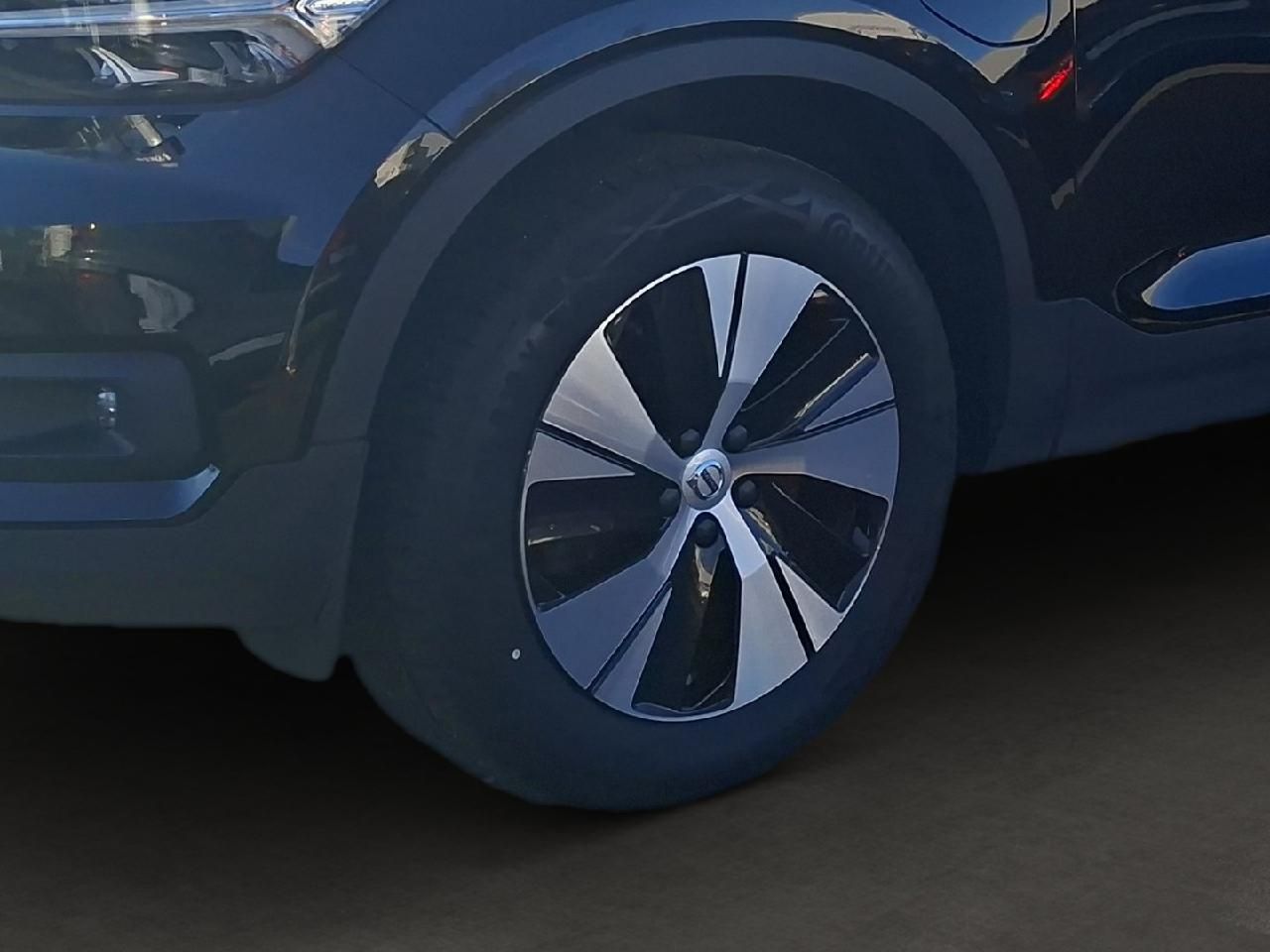 Fahrzeugabbildung Volvo XC40 T4 Plug-In Hybrid Inscription Expression