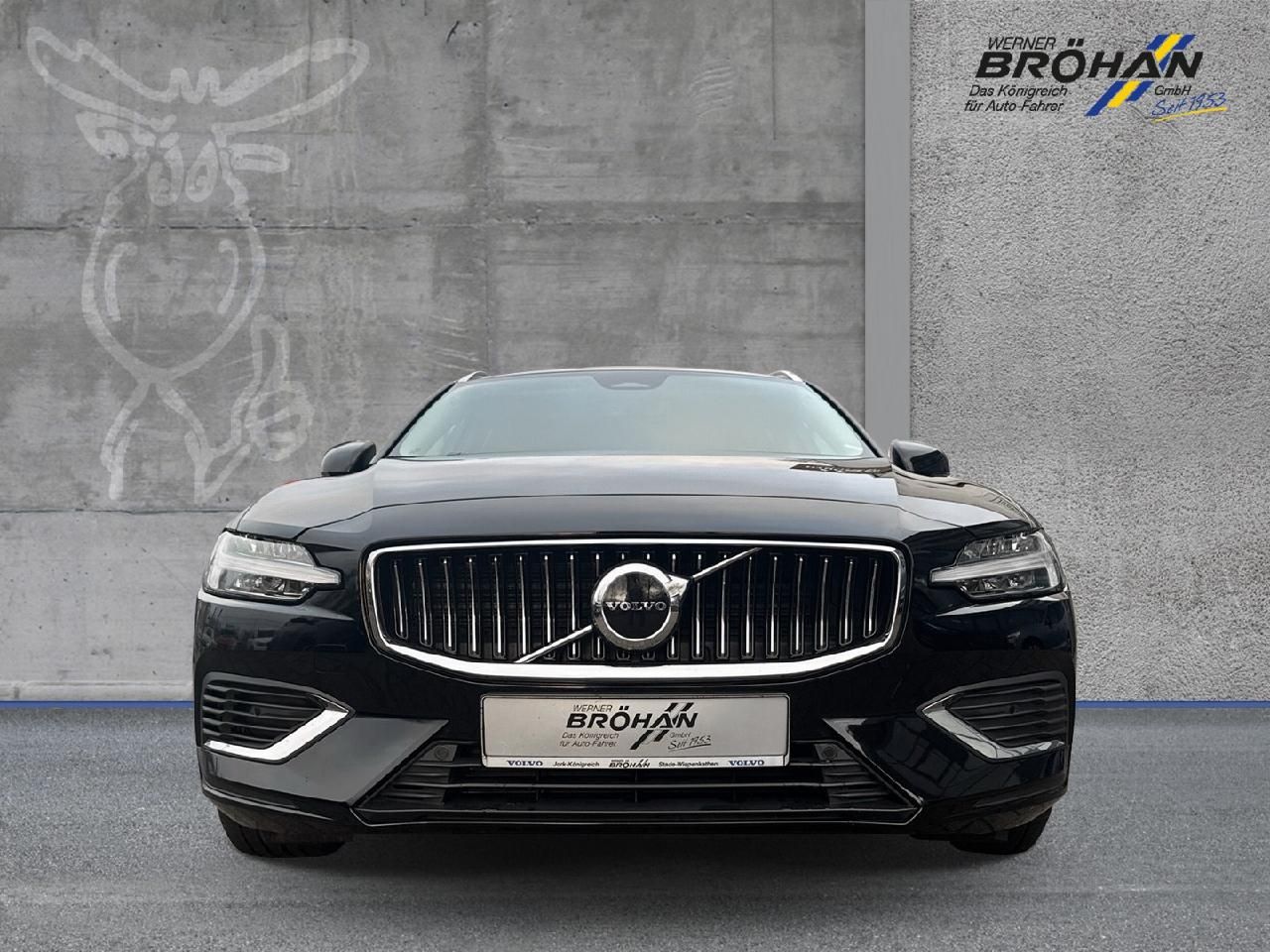 Fahrzeugabbildung Volvo V60 T6 AWD Core Recharge Plug-In Hybrid