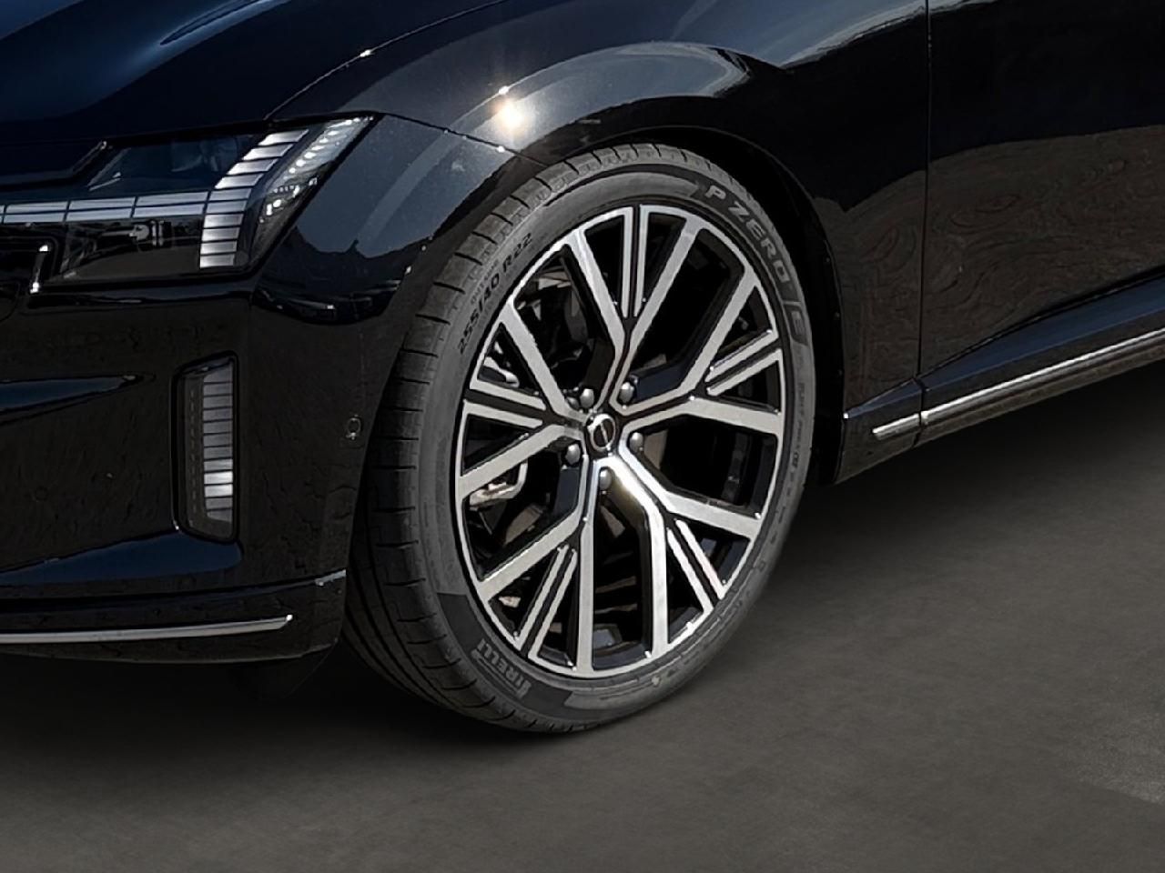 Fahrzeugabbildung Volvo 245 kW Single Motor Extended Range RWD Ultr