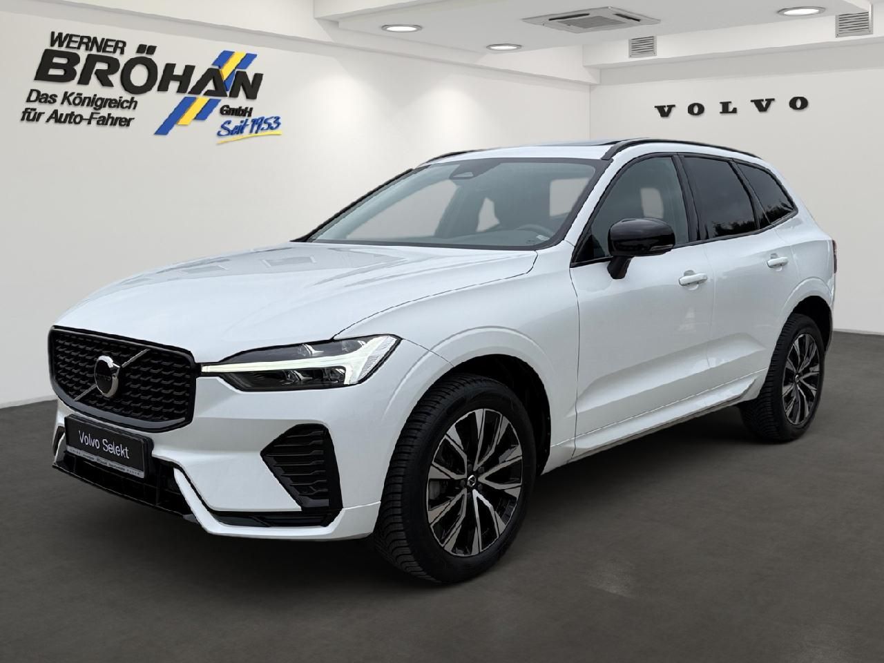 Volvo XC60 Plus Dark 2WD