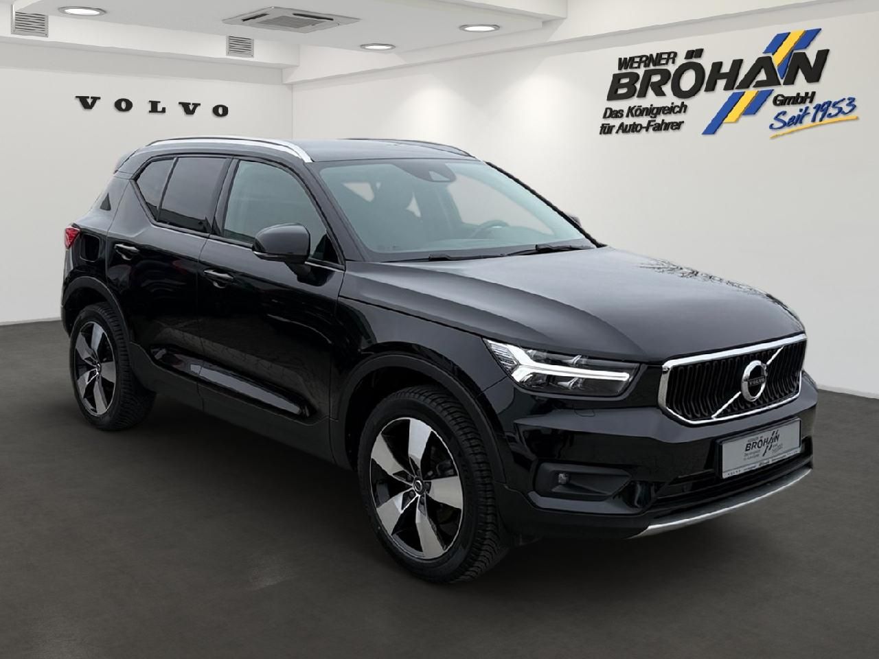 Fahrzeugabbildung Volvo XC40 Momentum Pro 2WD
