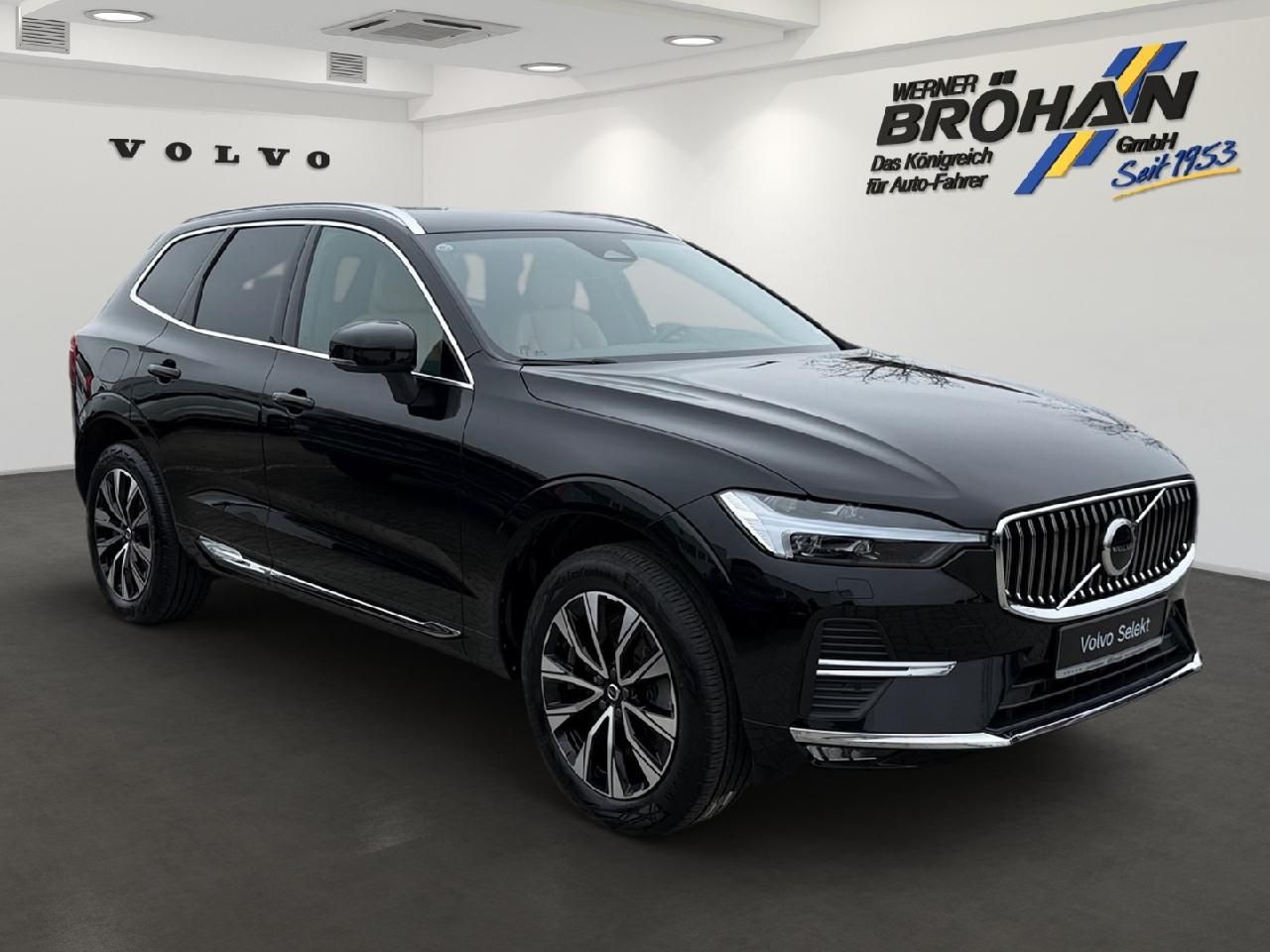Fahrzeugabbildung Volvo XC60 Plus Bright 2WD