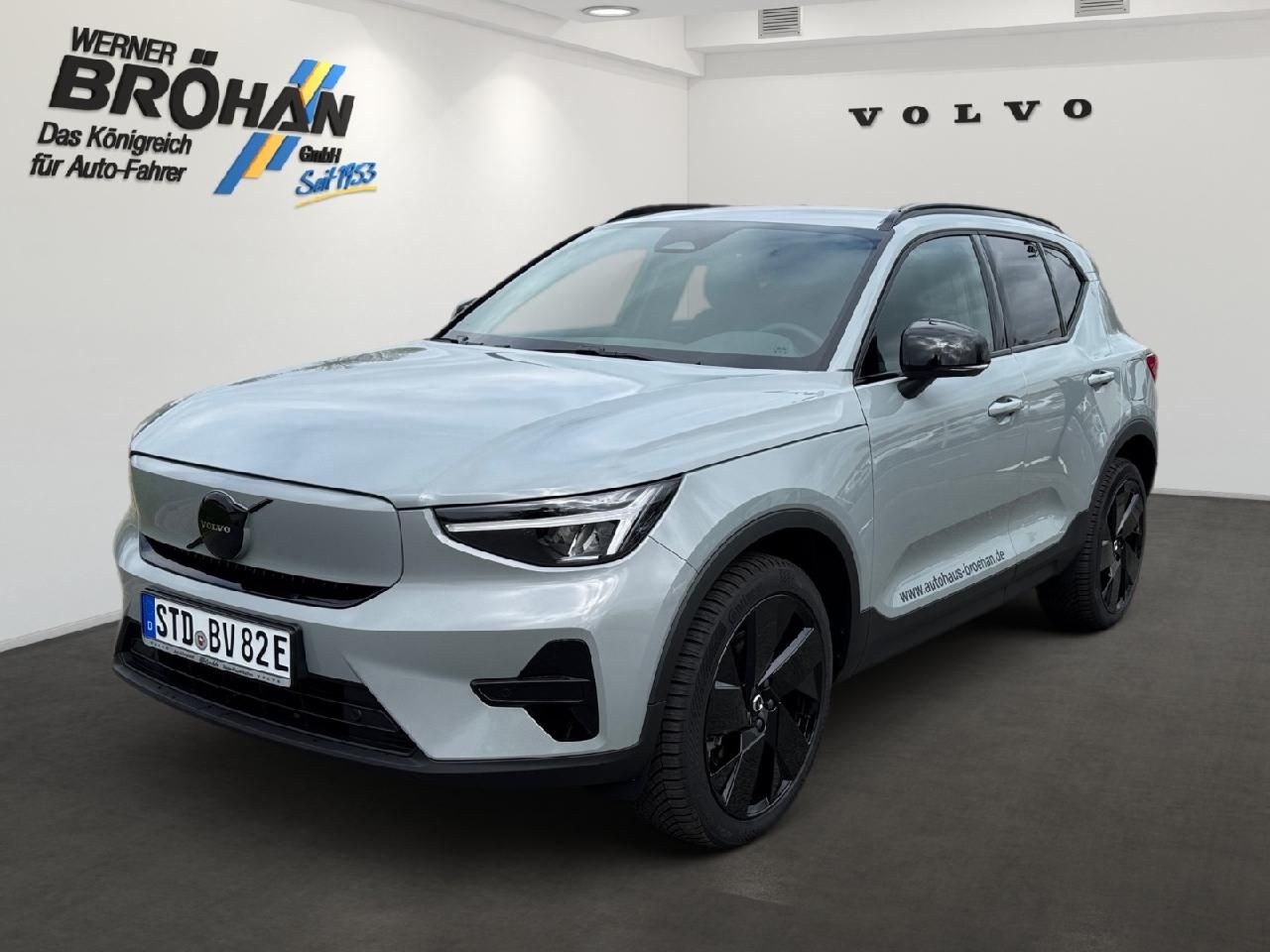 Volvo EX40 Single Motor RWD Plus Black Edition