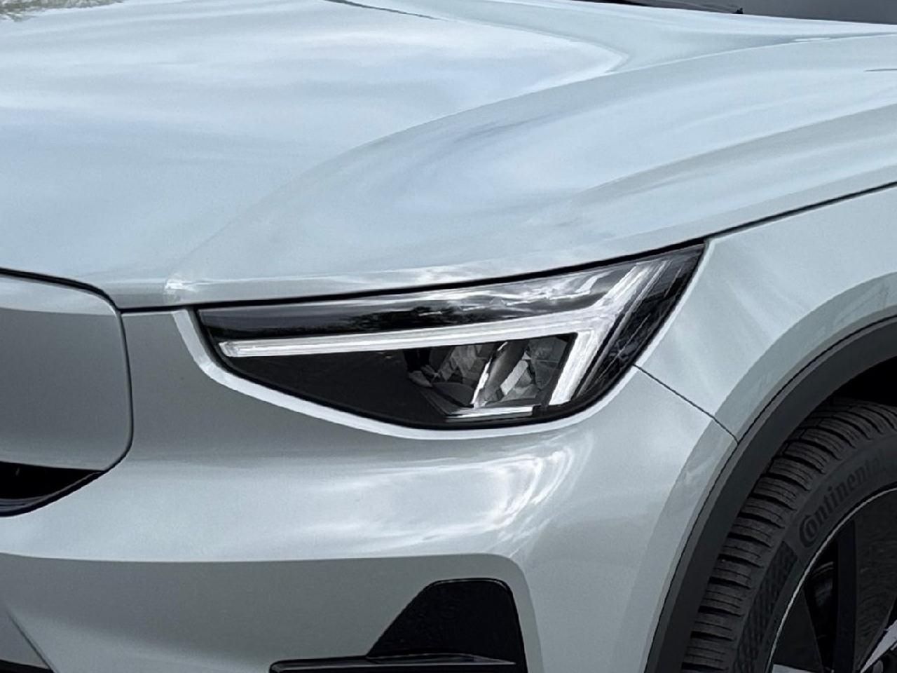 Fahrzeugabbildung Volvo EX40 Single Motor RWD Plus Black Edition