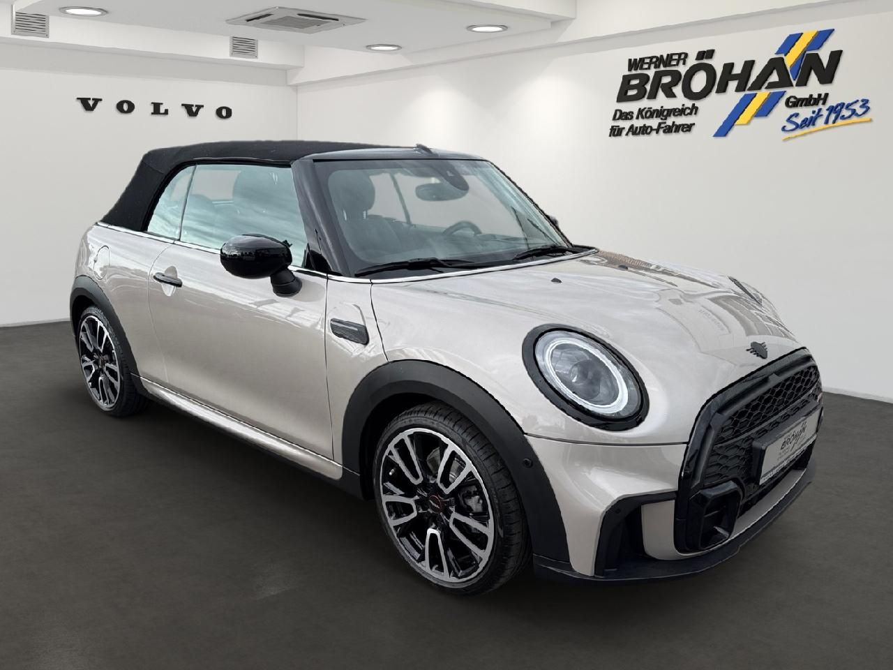 Fahrzeugabbildung MINI Cabrio Cooper John Cooper Works Trim