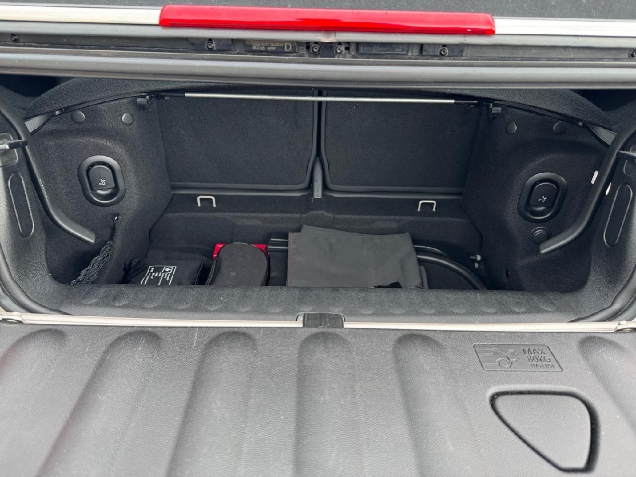 Fahrzeugabbildung MINI Cabrio Cooper John Cooper Works Trim