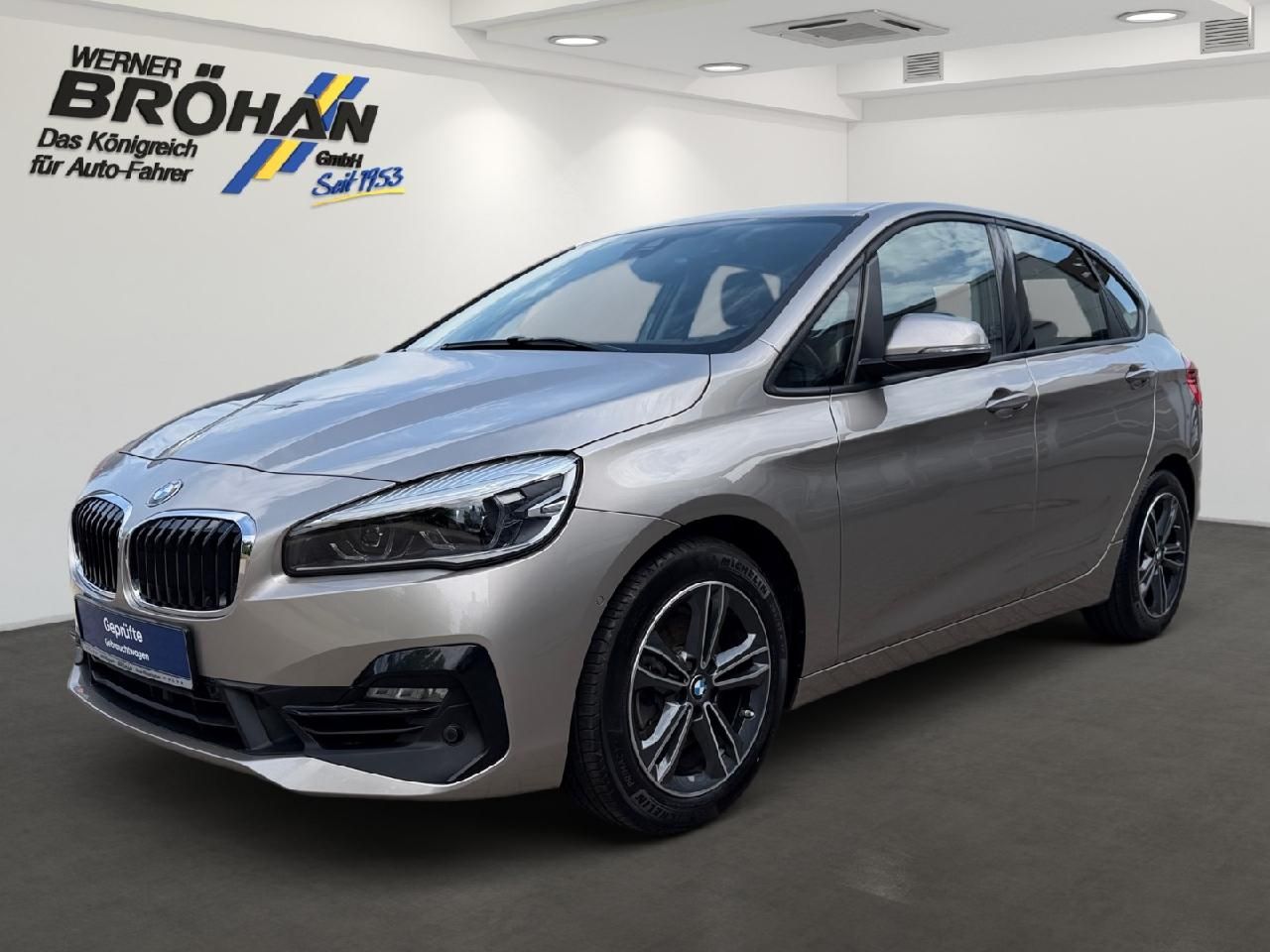 BMW 2 Active Tourer 220 i Sport Line