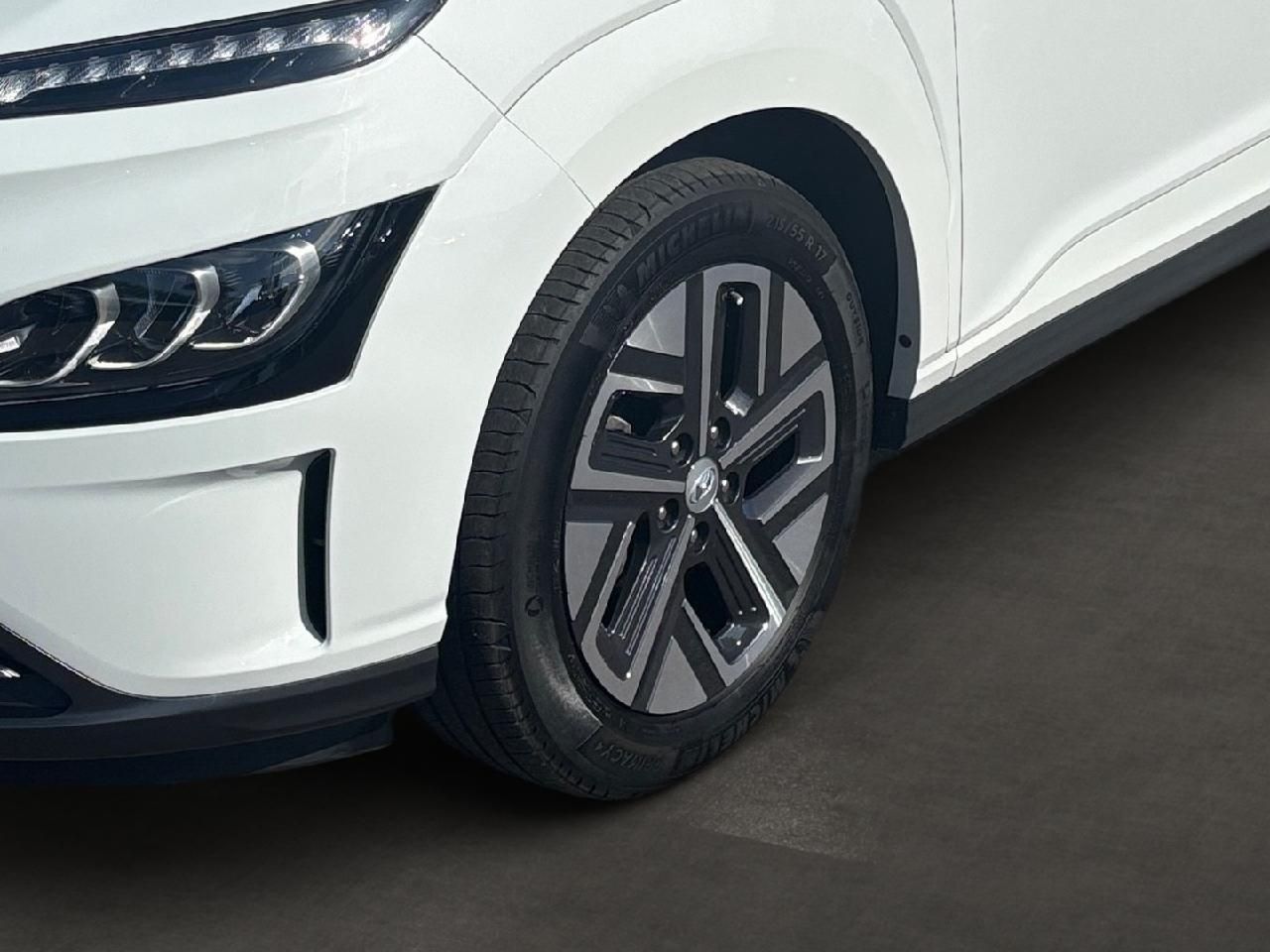 Fahrzeugabbildung Hyundai Kona Trend Elektro 2WD
