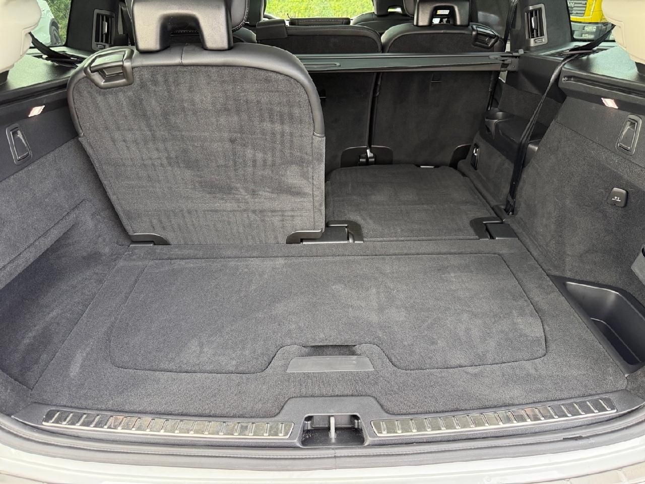 Fahrzeugabbildung Volvo XC90 Ultimate Bright AWD
