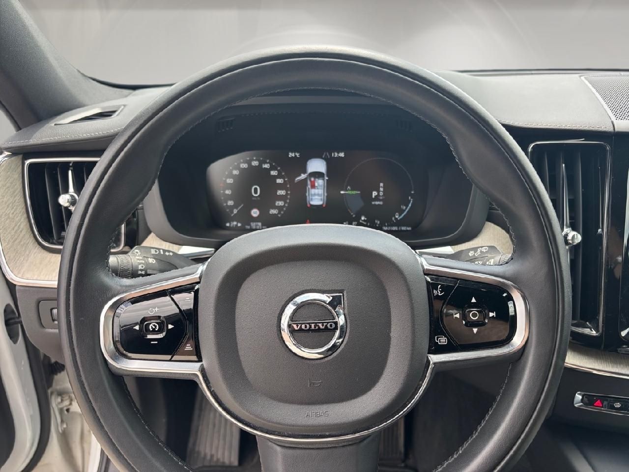 Fahrzeugabbildung Volvo XC60 T8 AWD Inscription Plug-In Hybrid