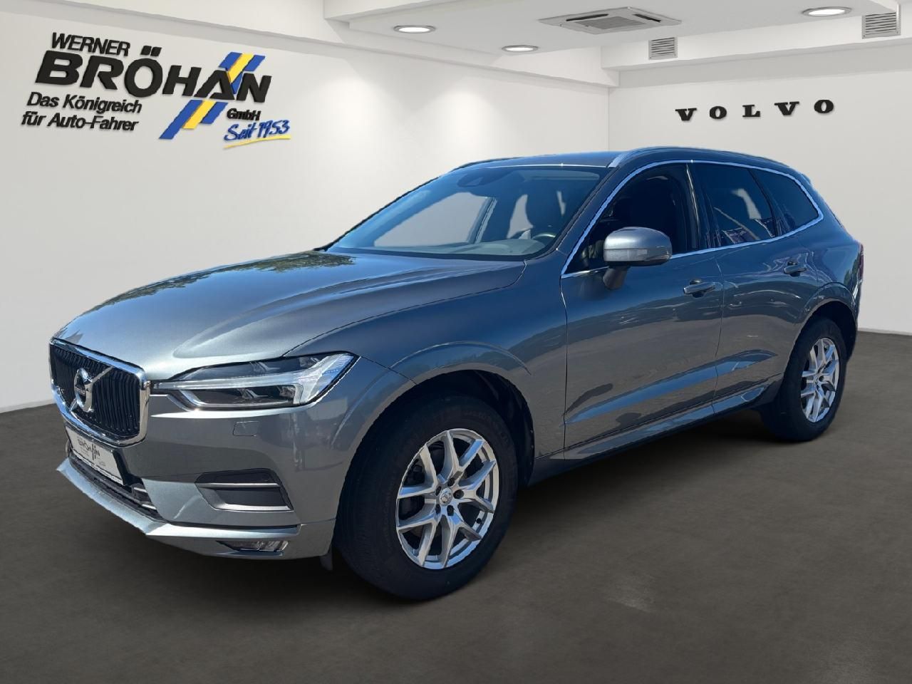 Volvo XC60 Momentum Pro 2WD