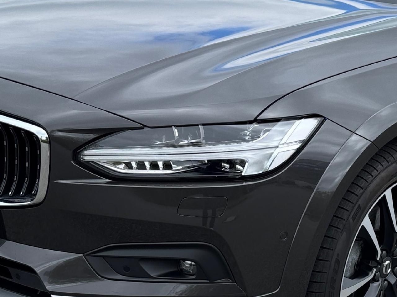 Fahrzeugabbildung Volvo V90 Cross Country B4 Diesel AWD Ultimate