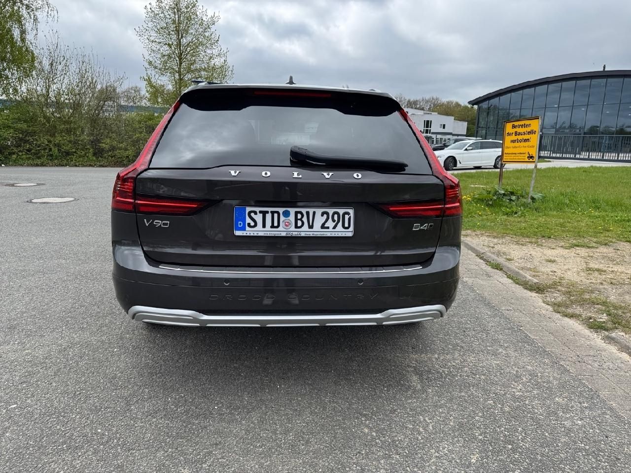 Fahrzeugabbildung Volvo V90 Cross Country B4 Diesel AWD Ultimate