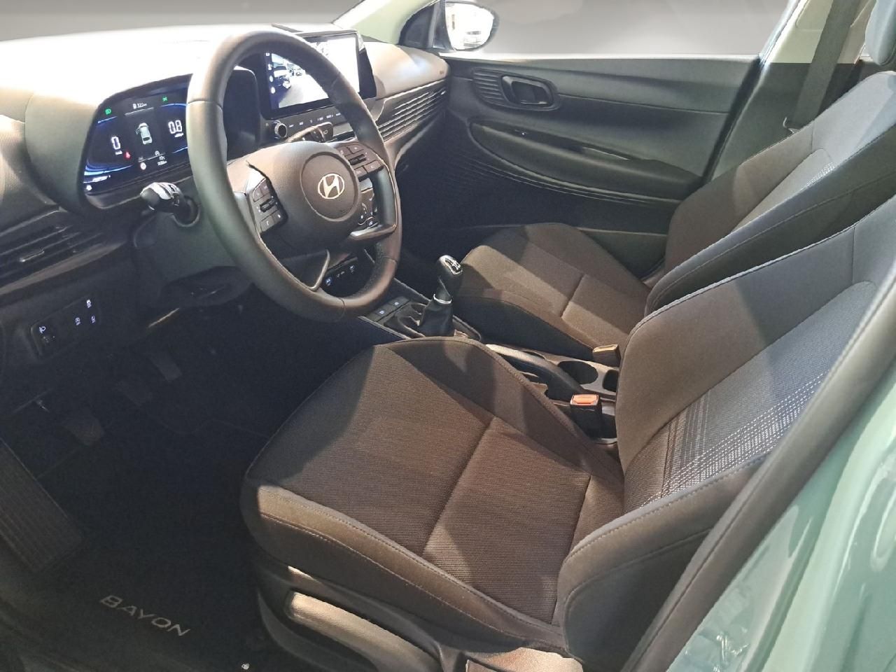 Fahrzeugabbildung Hyundai BAYON Select*Allwetterreifen*