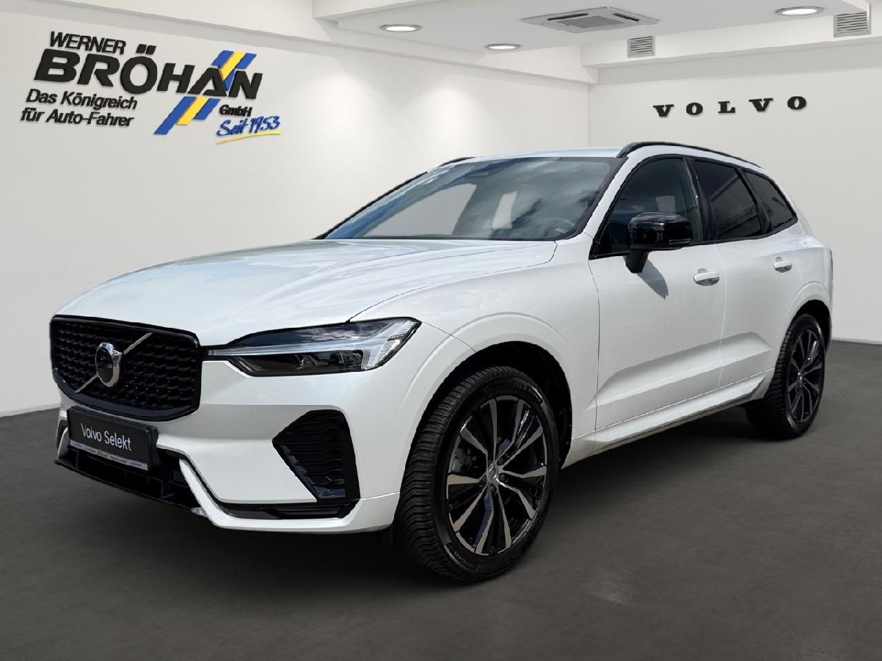 Volvo XC60 B4 Benzin Plus Dark 2WD