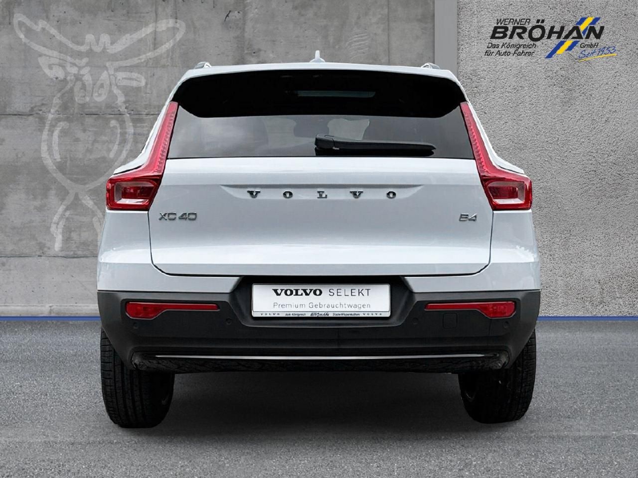 Fahrzeugabbildung Volvo XC40 B4B Plus Dark