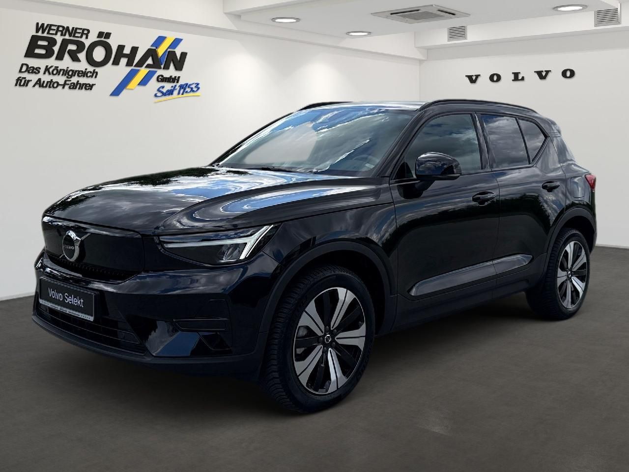 Volvo XC40 Plus Recharge Pure Electric 2WD