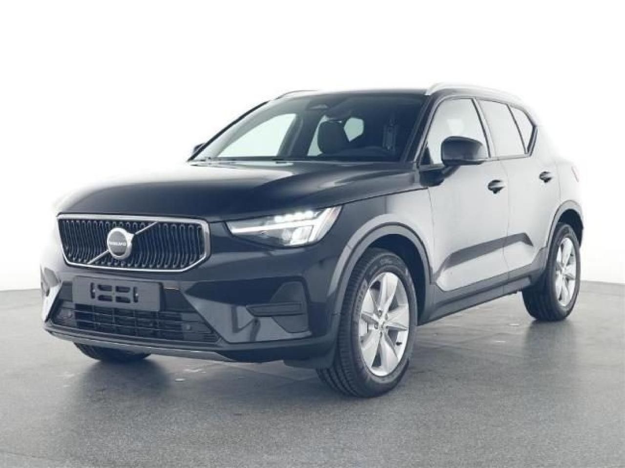 Fahrzeugabbildung Volvo XC40 B3 Benzin Core 2WD