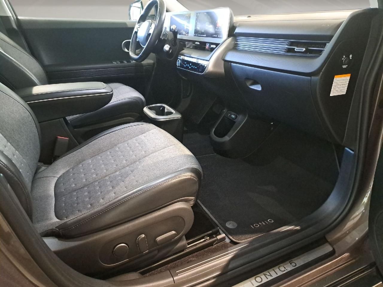 Fahrzeugabbildung Hyundai Ioniq 5 Techniq Elektro*AHK*Panoramadach*