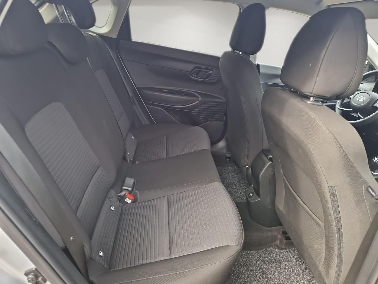 Fahrzeugabbildung Hyundai i20 Edition 30 *Ganzjahresreifen*