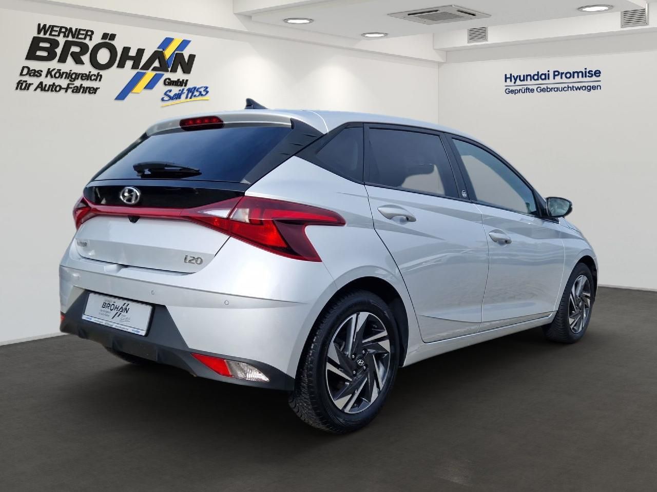Fahrzeugabbildung Hyundai i20 Edition 30 *Ganzjahresreifen*