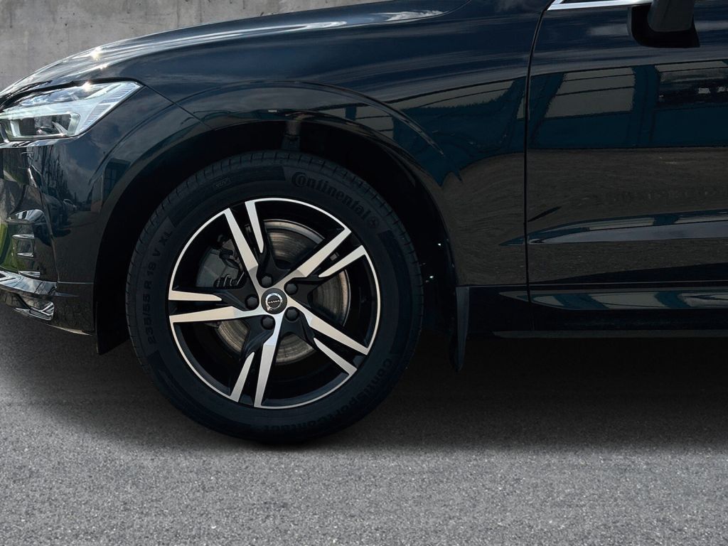 Fahrzeugabbildung Volvo XC60  D5  AWD GT  R-DESIGN